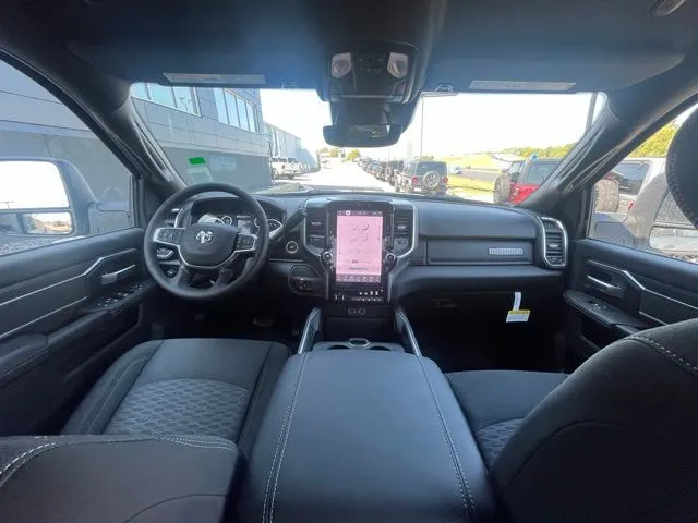 2026 RAM 2500 Big Horn - Photo 12