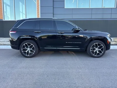 Photos of 2022 Jeep Grand Cherokee Summit for sale in Platte City, MO at Airport Chrysler Dodge Jeep Ram