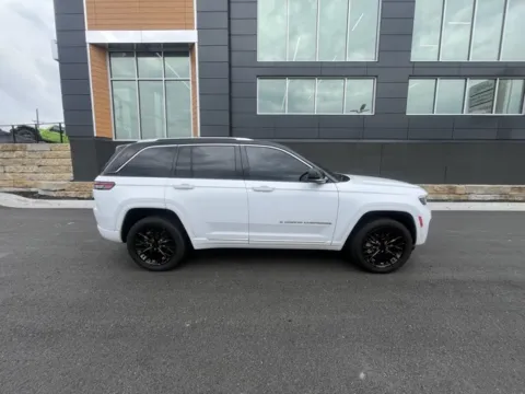 Photos of 2022 Jeep Grand Cherokee Summit for sale in Platte City, MO at Airport Chrysler Dodge Jeep Ram