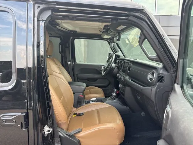 2022 Jeep Wrangler Unlimited Sahara 4XE - Photo 10
