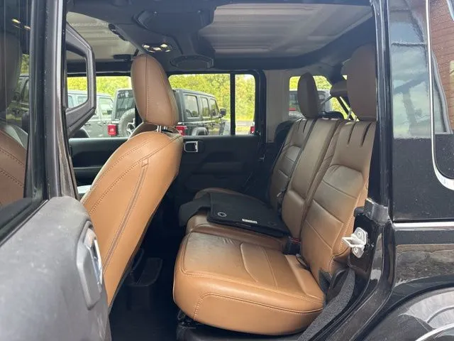 2022 Jeep Wrangler Unlimited Sahara 4XE - Photo 12