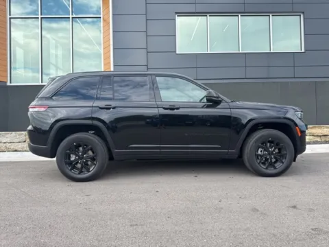Photos of 2025 Jeep Grand Cherokee Altitude X for sale in Platte City, MO at Airport Chrysler Dodge Jeep Ram