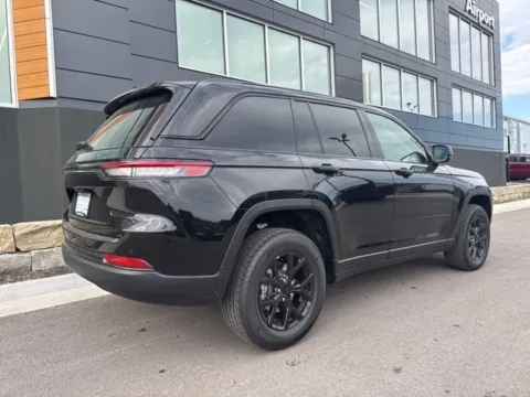 Another view of 2025 Jeep Grand Cherokee Altitude X for sale in Platte City, MO at Airport Chrysler Dodge Jeep Ram