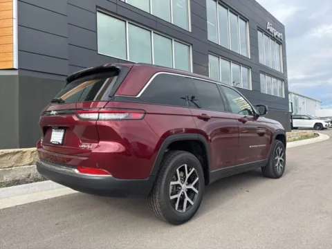 Another view of 2025 Jeep Grand Cherokee Limited for sale in Platte City, MO at Airport Chrysler Dodge Jeep Ram