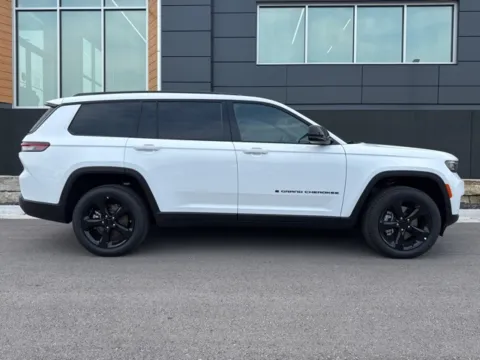 Photos of 2025 Jeep Grand Cherokee L Limited for sale in Platte City, MO at Airport Chrysler Dodge Jeep Ram