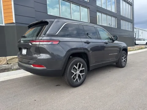 Another view of 2025 Jeep Grand Cherokee Limited for sale in Platte City, MO at Airport Chrysler Dodge Jeep Ram
