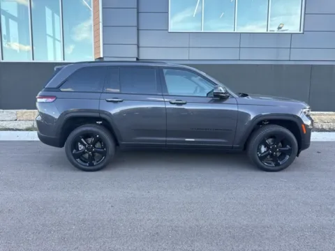 Photos of 2025 Jeep Grand Cherokee Limited for sale in Platte City, MO at Airport Chrysler Dodge Jeep Ram