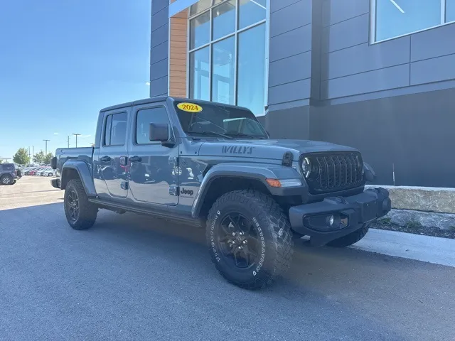 Used 2024 Jeep Gladiator Willys with VIN 1C6HJTAG2RL121113 for sale in Kansas City