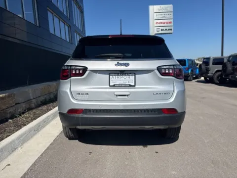 More photos of 2024 Jeep Compass Limited at Airport Chrysler Dodge Jeep Ram, MO