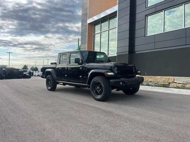 Used 2024 Jeep Gladiator Willys with VIN 1C6HJTAG2RL111505 for sale in Kansas City