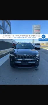 Gray 2024 Jeep Compass Latitude Lux for sale in Platte City, MO