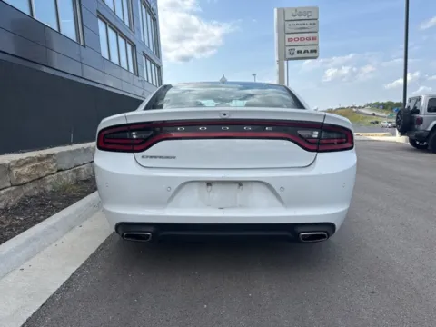 More photos of 2023 Dodge Charger SXT at Airport Chrysler Dodge Jeep Ram, MO