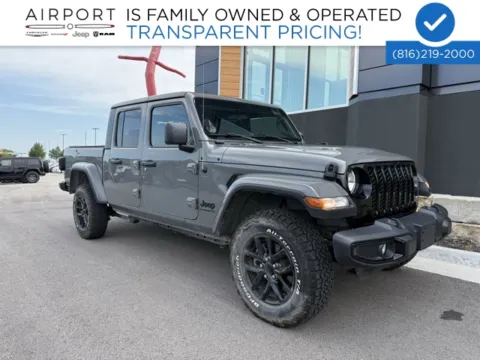 Gray 2022 Jeep Gladiator Altitude for sale in Platte City, MO
