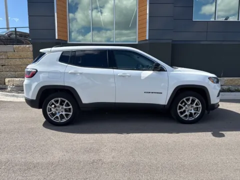 Photos of 2022 Jeep Compass Latitude Lux for sale in Platte City, MO at Airport Chrysler Dodge Jeep Ram