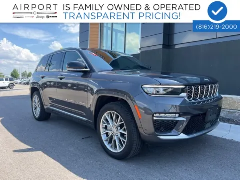 Gray 2022 Jeep Grand Cherokee Summit for sale in Platte City, MO