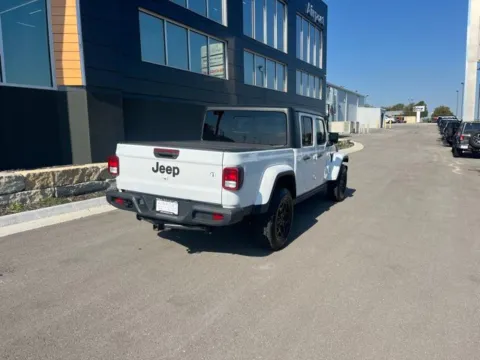 Another view of 2022 Jeep Gladiator Willys for sale in Platte City, MO at Airport Chrysler Dodge Jeep Ram