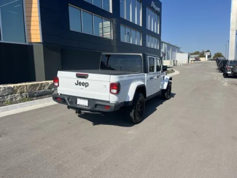 Another view of 2022 Jeep Gladiator Willys for sale in Platte City, MO at Airport Chrysler Dodge Jeep Ram