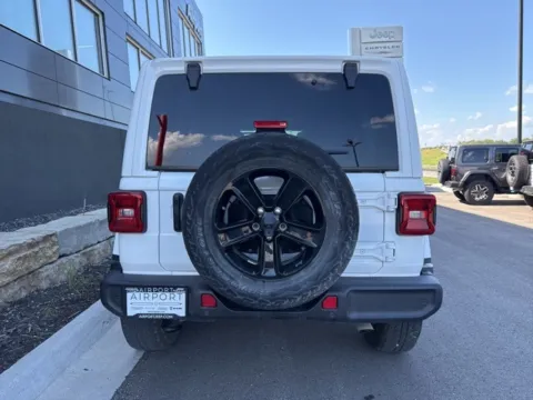 More photos of 2021 Jeep Wrangler Unlimited Sahara Altitude at Airport Chrysler Dodge Jeep Ram, MO