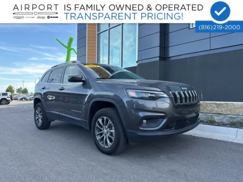 Gray 2021 Jeep Cherokee Latitude Lux for sale in Platte City, MO
