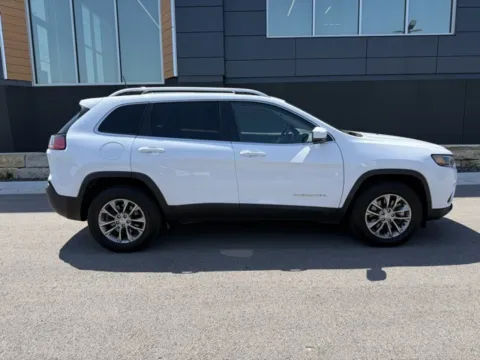 Photos of 2021 Jeep Cherokee Latitude Plus for sale in Platte City, MO at Airport Chrysler Dodge Jeep Ram