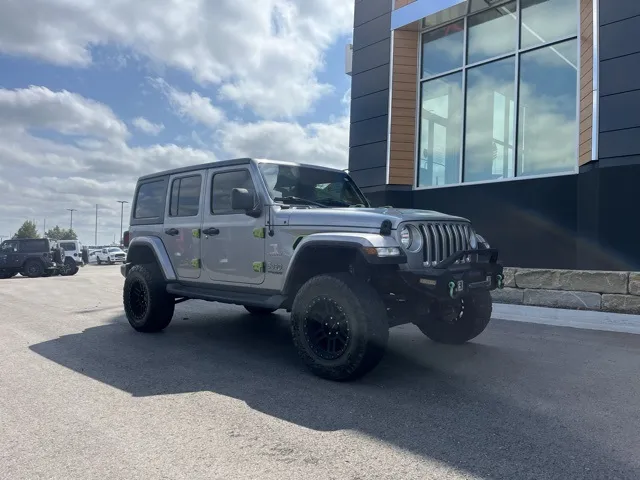 Used 2020 Jeep Wrangler Unlimited Sahara with VIN 1C4HJXEN5LW278925 for sale in Kansas City