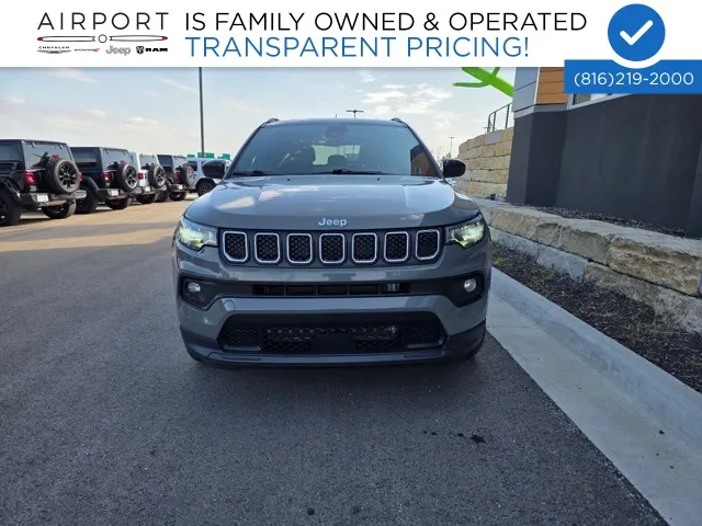 Used 2023 Jeep Compass Latitude with VIN 3C4NJDBN5PT560662 for sale in Kansas City