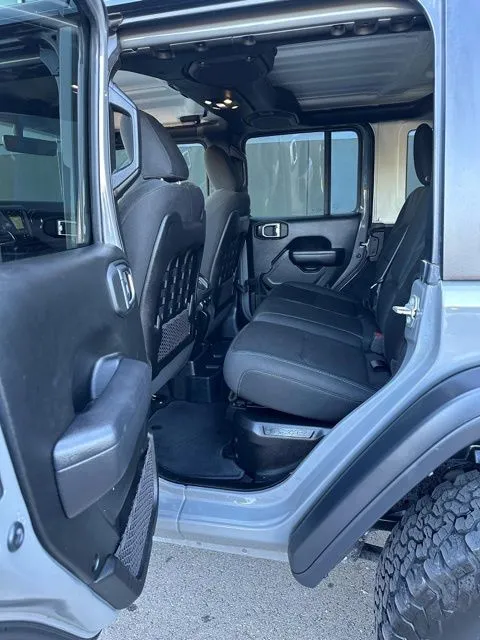 2022 Jeep Wrangler Unlimited Rubicon 4XE - Photo 12