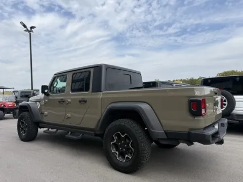 More photos of 2020 Jeep Gladiator Sport at Airport Chrysler Dodge Jeep Ram, MO
