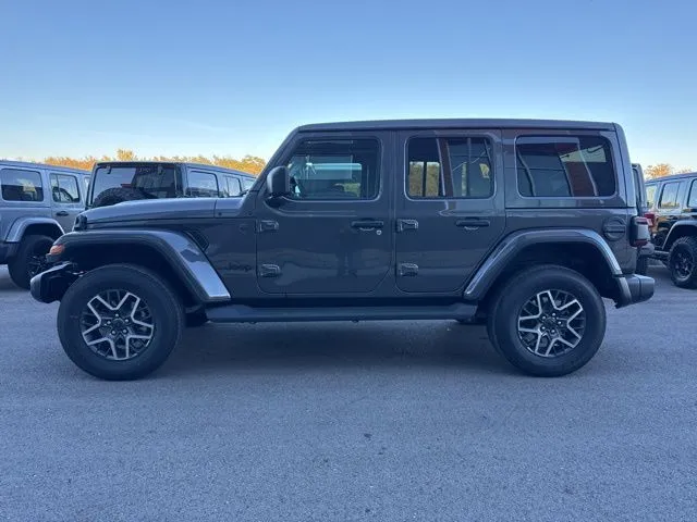 2026 Jeep Wrangler 4-Door Sahara - Photo 7