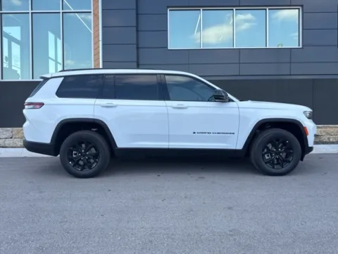 Photos of 2025 Jeep Grand Cherokee L Altitude X for sale in Platte City, MO at Airport Chrysler Dodge Jeep Ram