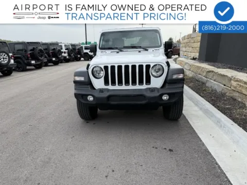 White 2021 Jeep Wrangler Unlimited Sport Altitude for sale in Platte City, MO