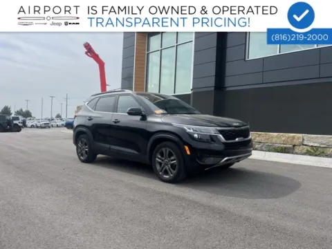 Black 2023 Kia Seltos S for sale in Platte City, MO