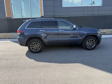 Another view of 2020 Jeep Grand Cherokee Limited for sale in Platte City, MO at Airport Chrysler Dodge Jeep Ram