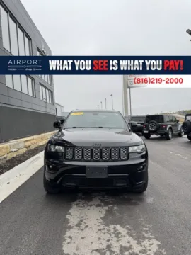 Black 2020 Jeep Grand Cherokee Altitude for sale in Platte City, MO