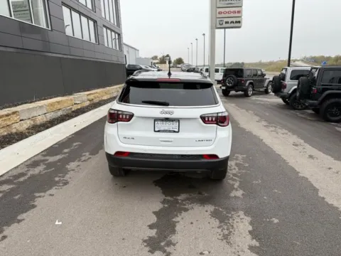 More photos of 2024 Jeep Compass Limited at Airport Chrysler Dodge Jeep Ram, MO