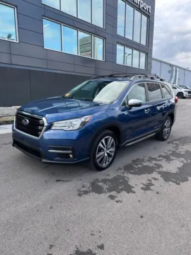 More photos of 2022 Subaru Ascent Touring at Airport Chrysler Dodge Jeep Ram, MO