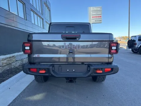 More photos of 2026 Jeep Gladiator Mojave X at Airport Chrysler Dodge Jeep Ram, MO