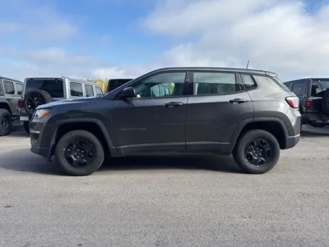 More photos of 2020 Jeep Compass Sport at Airport Chrysler Dodge Jeep Ram, MO