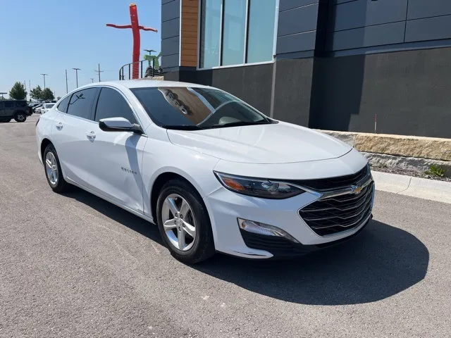 2022 Chevrolet Malibu LT