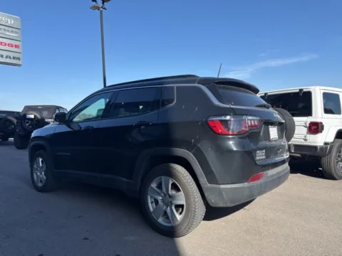 More photos of 2022 Jeep Compass Latitude at Airport Chrysler Dodge Jeep Ram, MO