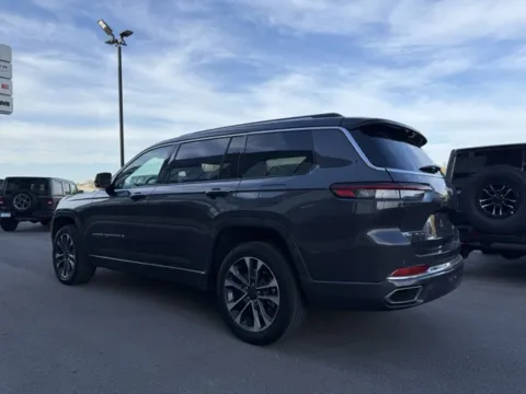 More photos of 2023 Jeep Grand Cherokee L Overland at Airport Chrysler Dodge Jeep Ram, MO