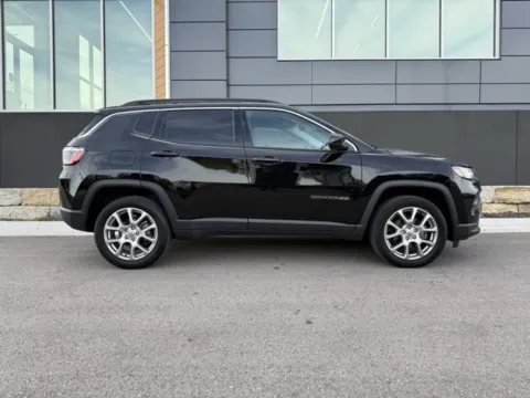 Photos of 2022 Jeep Compass Latitude Lux for sale in Platte City, MO at Airport Chrysler Dodge Jeep Ram