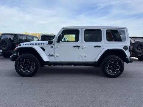 More photos of 2022 Jeep Wrangler Unlimited Rubicon 4xe at Airport Chrysler Dodge Jeep Ram, MO