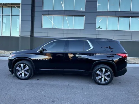 More photos of 2021 Chevrolet Traverse LT Leather at Airport Chrysler Dodge Jeep Ram, MO