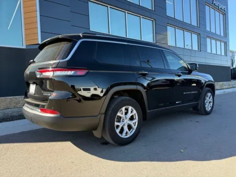 Another view of 2022 Jeep Grand Cherokee L Limited for sale in Platte City, MO at Airport Chrysler Dodge Jeep Ram