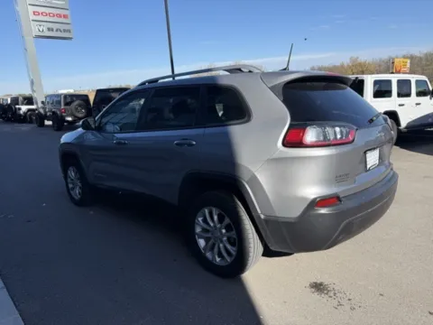 More photos of 2021 Jeep Cherokee Latitude at Airport Chrysler Dodge Jeep Ram, MO