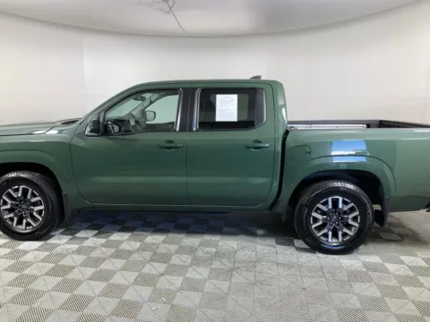More photos of 2024 Nissan Frontier SL at ALM GMC South, GA