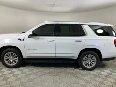 More photos of 2022 GMC Yukon SLT at ALM GMC South, GA