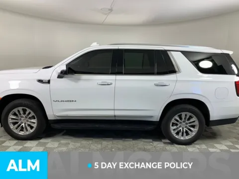 More photos of 2022 GMC Yukon SLT at ALM GMC South, GA