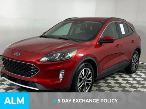 More photos of 2020 Ford Escape SEL at ALM GMC South, GA